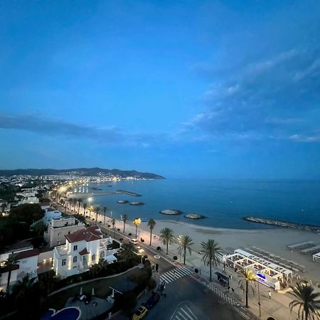 Entire Apartment , 2 Bedrooms Newly Remodeled Center Sitges Barcelona Exterior foto